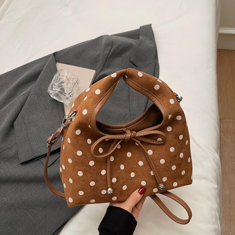 Hochwertige Nischen-Tasche Damen Herbst Neue Mode Schulter-Umhängetasche Tragbare Knödeltasche