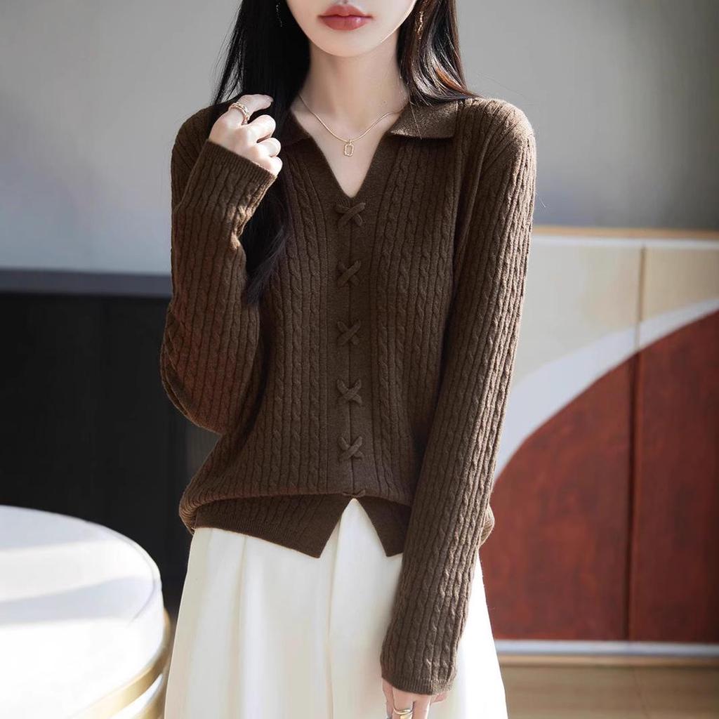 2025 Spring Women's Loose Lapel Pure Wool Cable Knit Sweater
