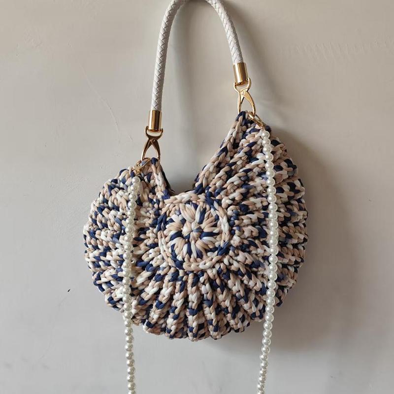 Luxury Hand-woven Shell Bag Women Seaside Conch Shell Messenger Shoulder Bag Exquisite Pearl Chain Fashion Holiday Shopping Bag