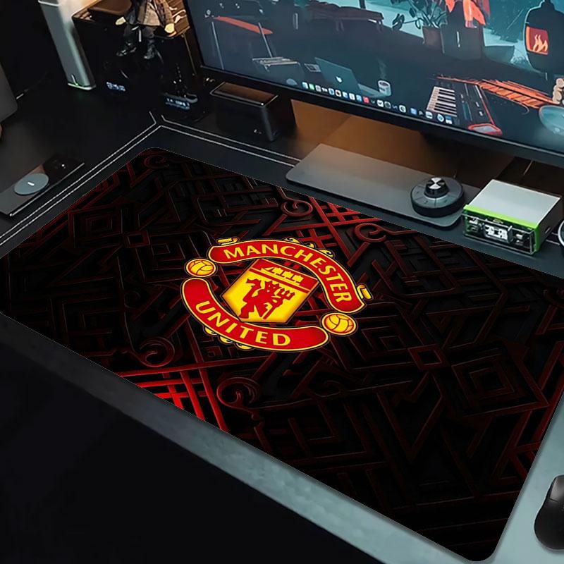 Manchester United F Large Size Mouse Pad Large Gaming Table Cushion Non-slip Laptop Tablet Big Mousepad XXL Mat Mini PC Playmat With Lock Edge