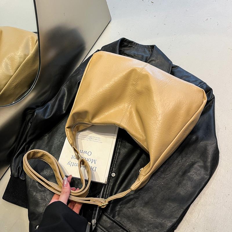 Women's Large Solid Color Tote 2025: Stylish, Versatile Crossbody Bag for Casual or Commuting