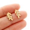 Simple T Bar Stud Earrings for Women Small Animal Ear Studs Punk Dove Leaf Dragonfly Spider Earings Fashion Jewelry Pendientes