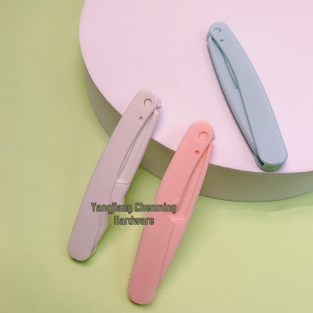 Foldable Safety Eyebrow Razor for Beginners – Unisex Multifunctional Shaping Tool