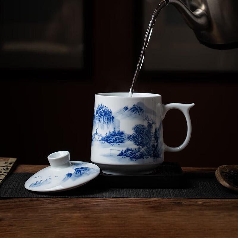 Jingdezhen Blue & White Hand-Painted Ceramic Teacup with Lid