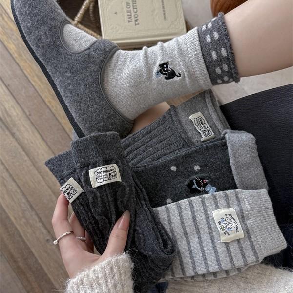 Thickened Warm Sheep Wool Embroidery Soft Warm Striped Mid-Leg Socks Korean Polka Dot Socks For Women Stacked Socks