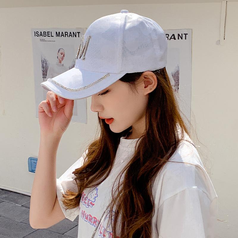 Bright Diamond Alphabet Baseball Cap Women's Versatile Hat Shade Cap Popular Black Hat