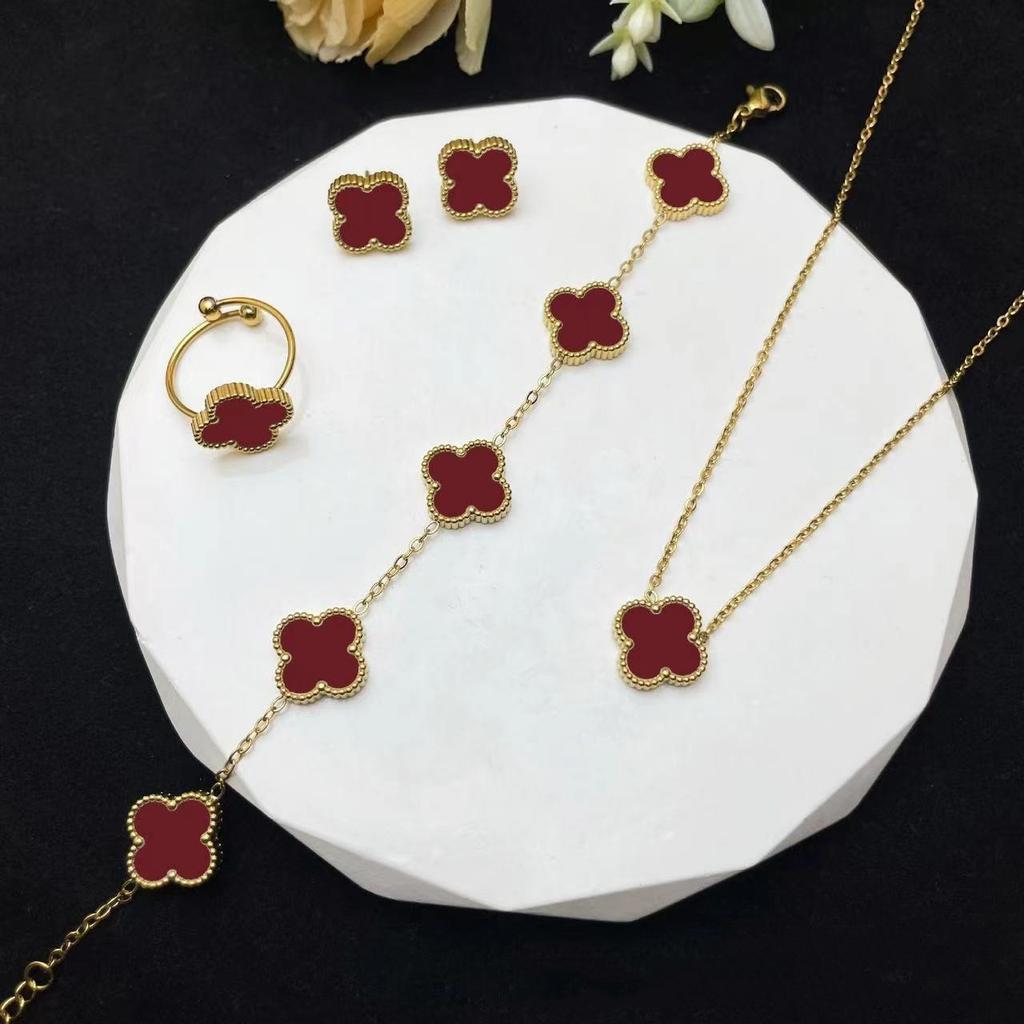 4PCS Clover 4-Piece Jewelry Set Including Necklace, Bracelet, Earrings and Ring, Versatile Lucky Five-Petal Flower Fashion Ornaments