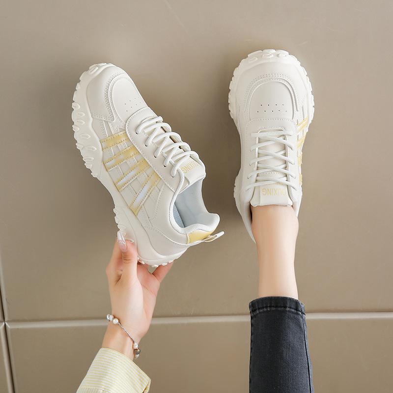 

2025 осень новые спортивные папины кроссовки маленькие белые туфли женские водонепроницаемая кожа толстая подошва увеличивающие рост повседневные беговые женские туфли 40 жёлтый