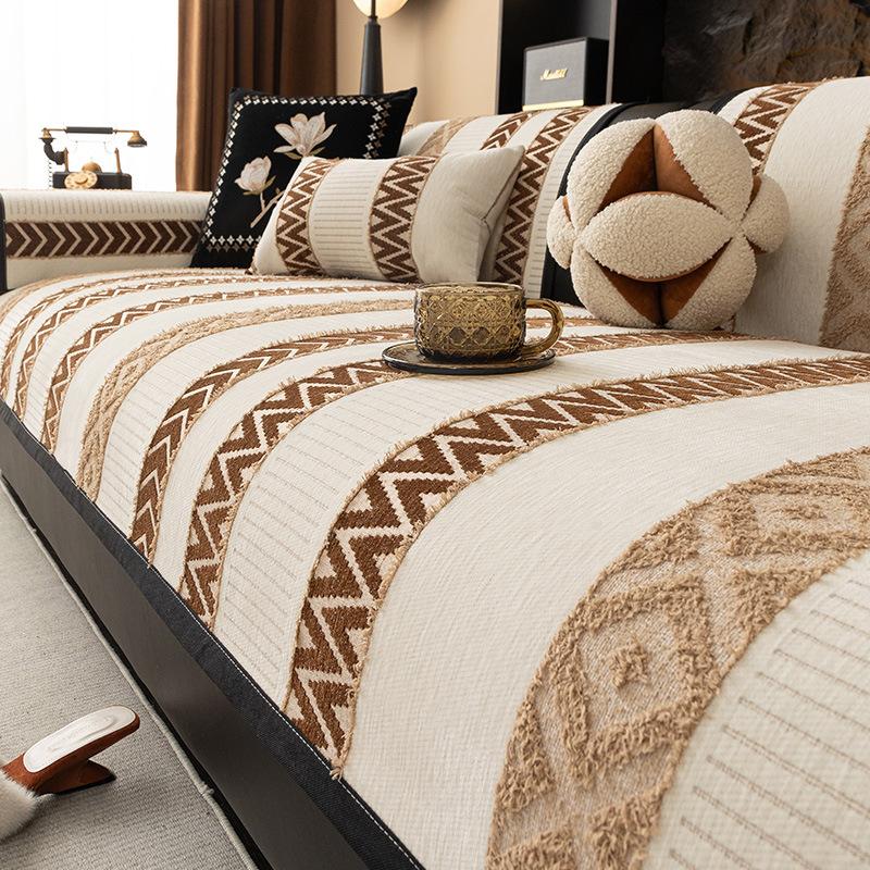 New Sofa Cushion, Universal In All Seasons, Non-Slip And Dirt-Resistant Seat Cushion, Light Luxury, High-End All-Inclusive Sofa Cover Cover Cloth