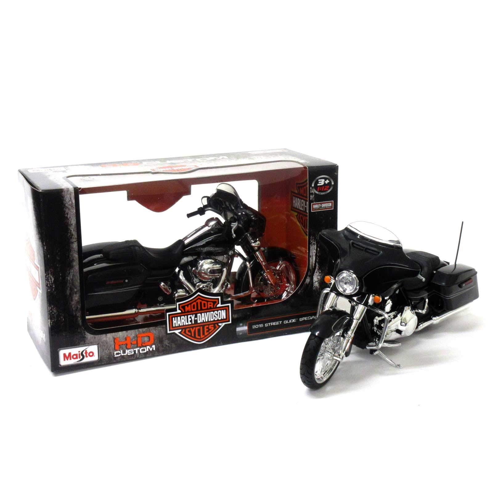 

Миниатюрная модель Maisto 112 Harley Street Glide 200-017