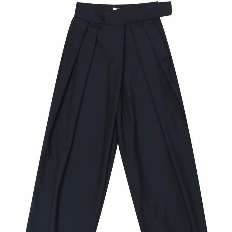 Pánské černé kalhoty k obleku se širokými nohavicemi ve stylu Yamamoto: Elegantní splývavý design pro jaro a podzim