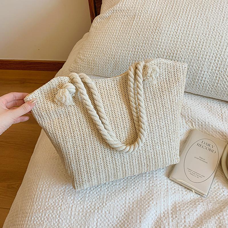 ახალი ზაფხულის ჩალისფერი არდადეგების სტილის მოდური დიდი ტევადობის, ერთმხრიანი, ფეხსაცმლისთვის განკუთვნილი, ფრანგული ჩანთა