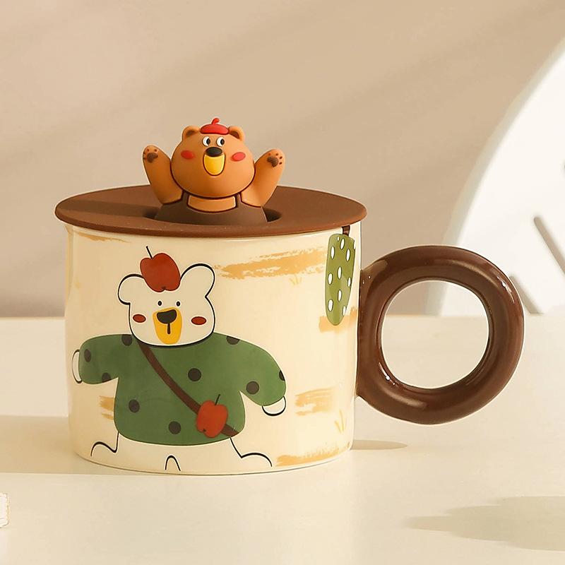 The shopkeeper recommends retro cartoon bear mug creative cute ceramic cup Kaeva women's water cup with lid gift