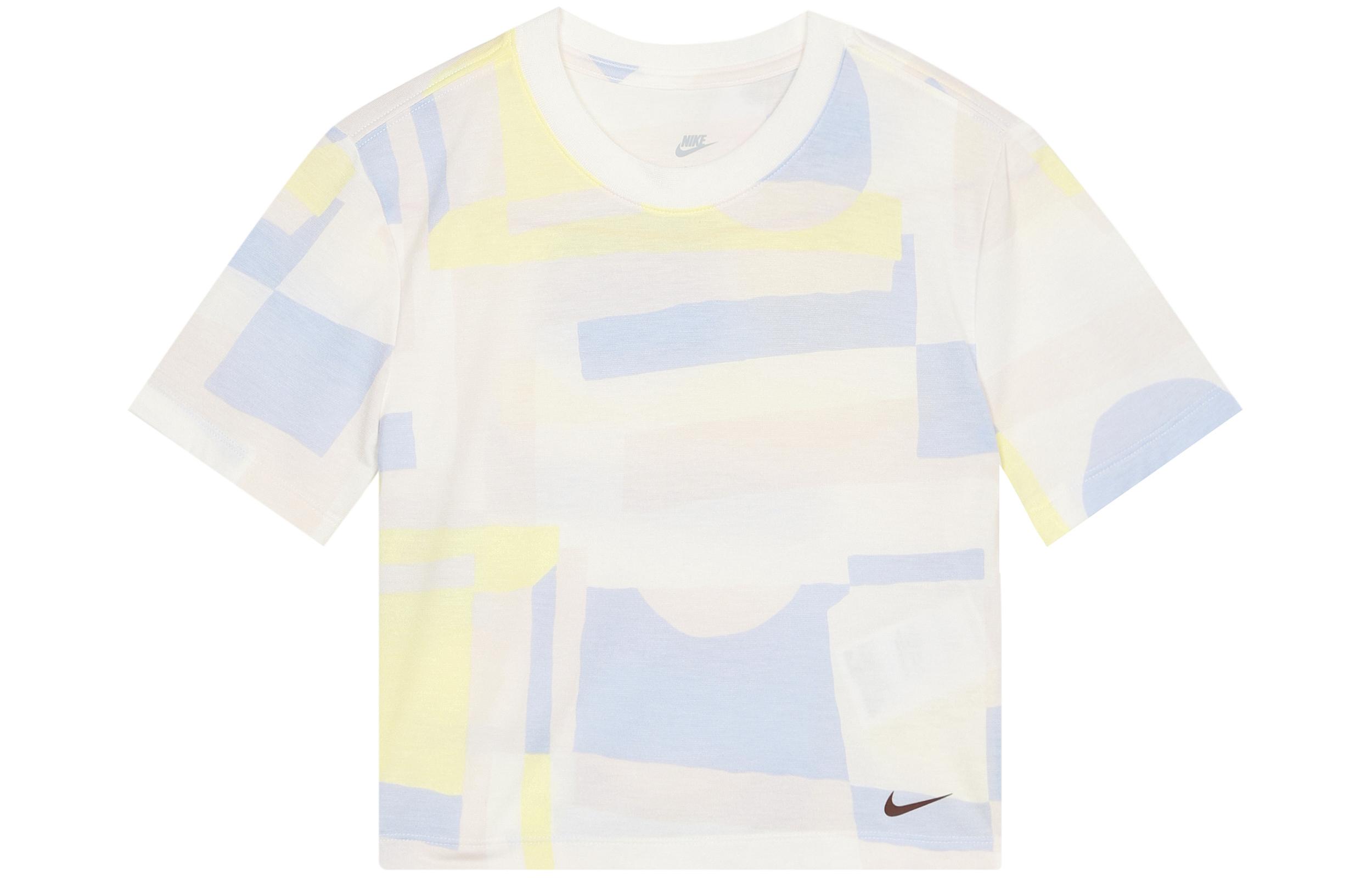 Nike T Shirt Women s Multicolor FJ7713-133 S