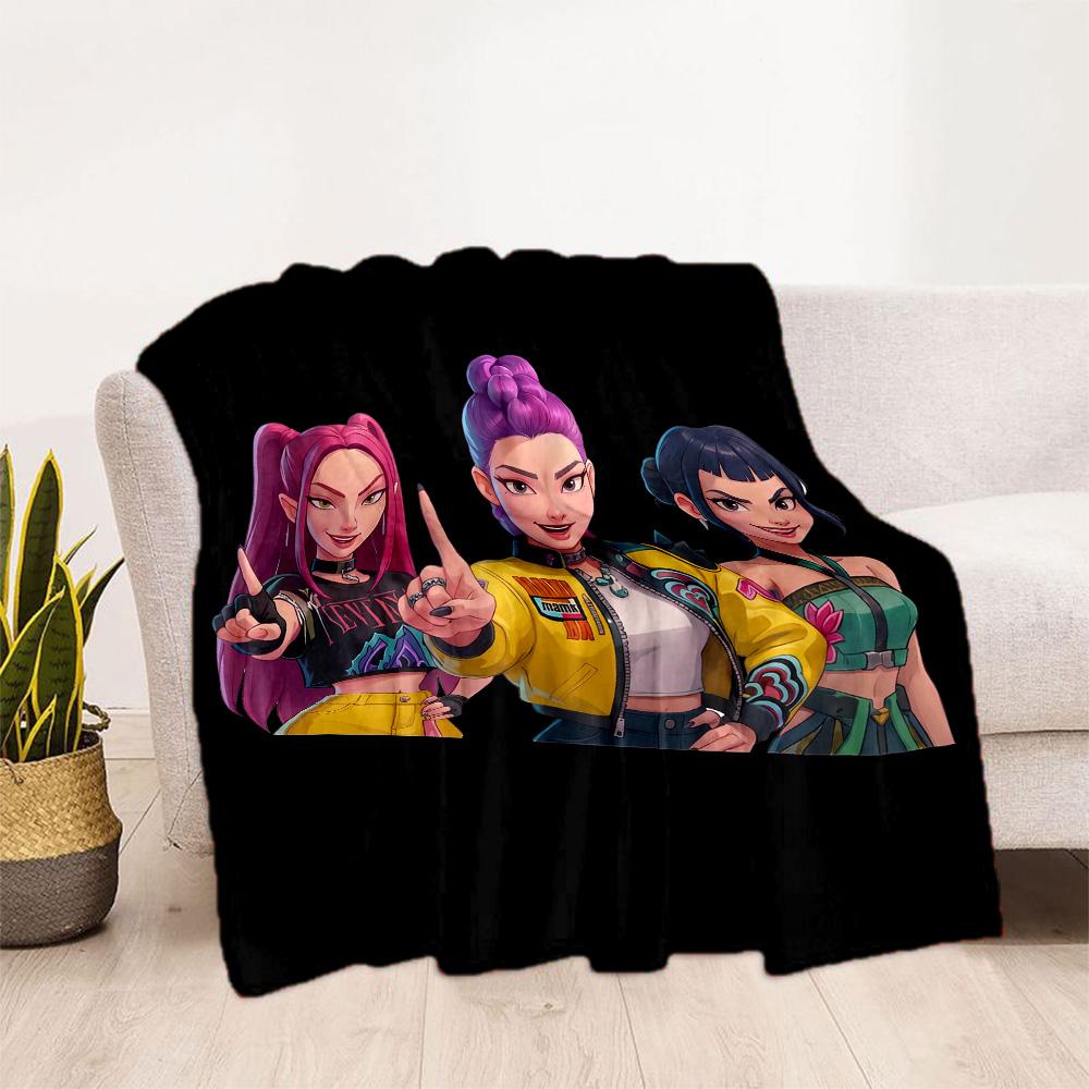 Colorful Fashion Trio Blanket Soft & Cozy Perfect for Office Bed Chair Four Seasons Universal Modern Perfect Gift for Relatives and Friends
