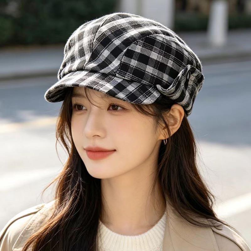 Retro plaid octagonal hat women's autumn and winter sweet painter hat showing face small octagonal hat forward hat airplane hat