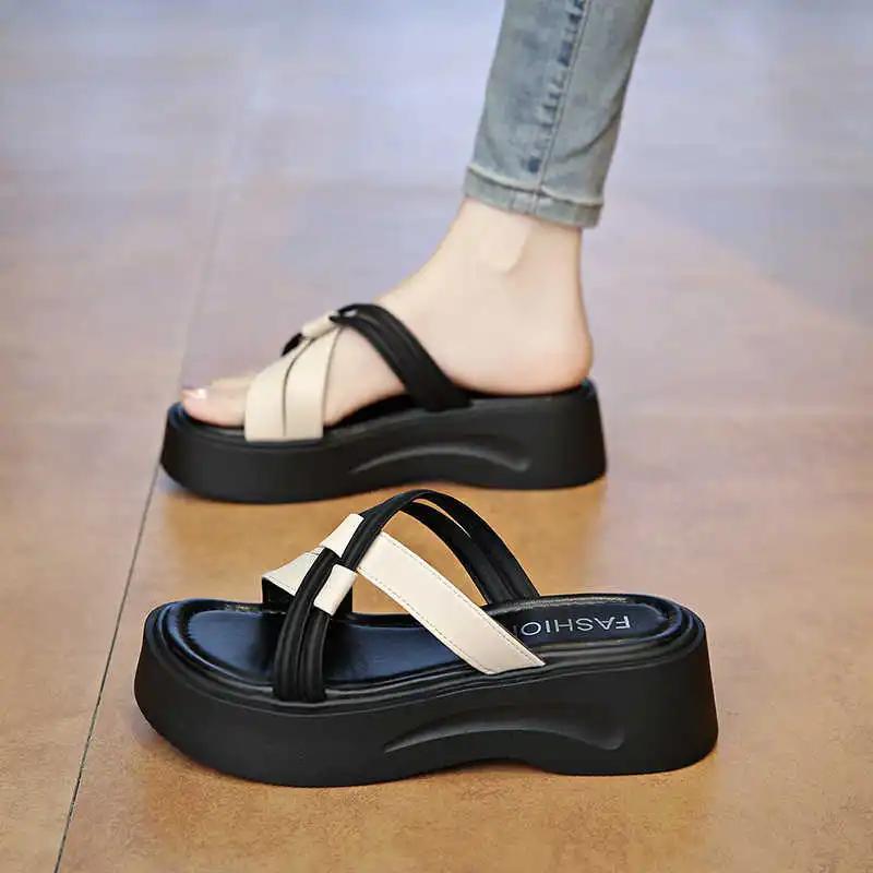 Fashion Spring-autumn Anti Slip Hawaiian Sandals Slippers Flip Flops Shower Shoes Sneakers White Woman Sport Sapatenes Designers