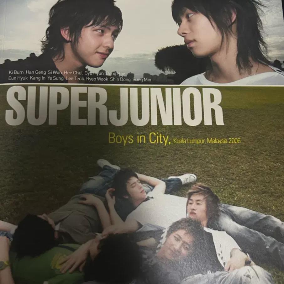 

Superjunior Мальчики в городе Фотобук