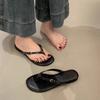 Koreanische Zehensandalen Damen Sommerbekleidung 2025 neue französische Zehen-Slipper flachsohlige Ins-Sandalen römische Strandschuhe