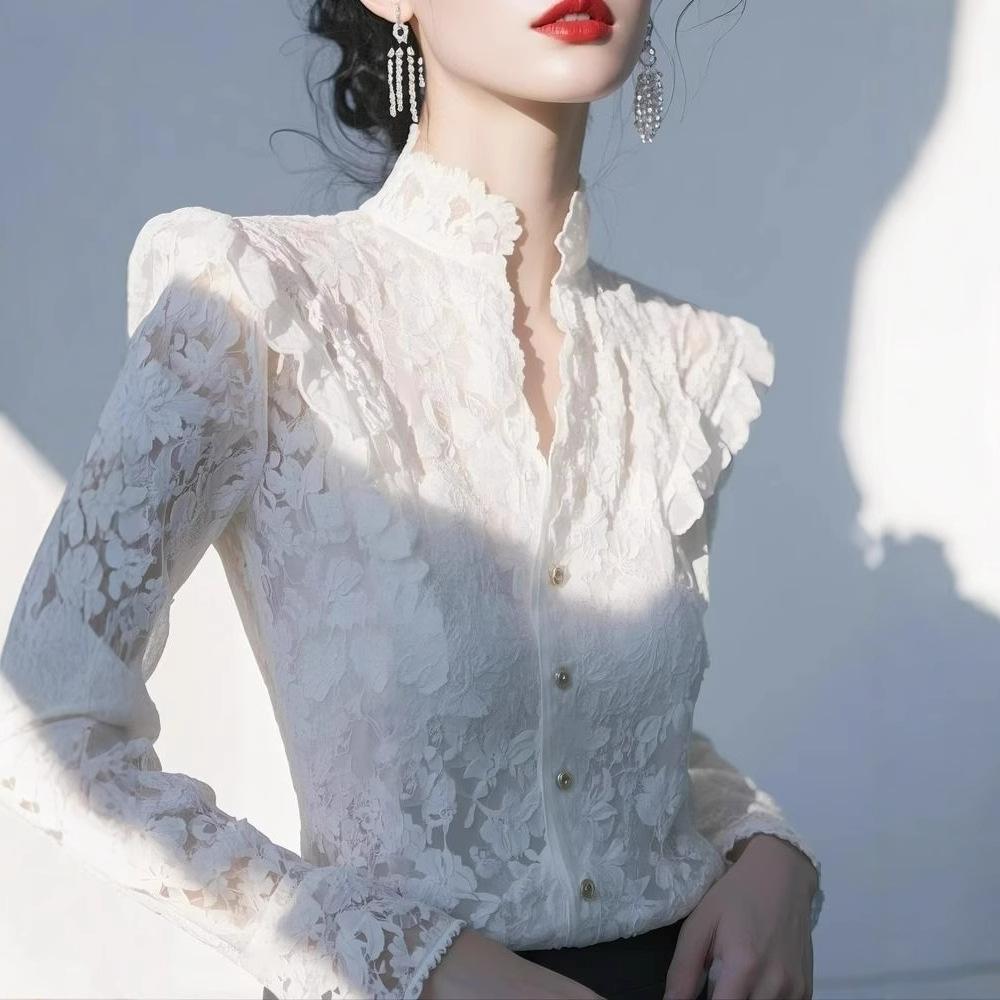 2025 Spring French Elegance: High-End Pretty White Lace Blouse