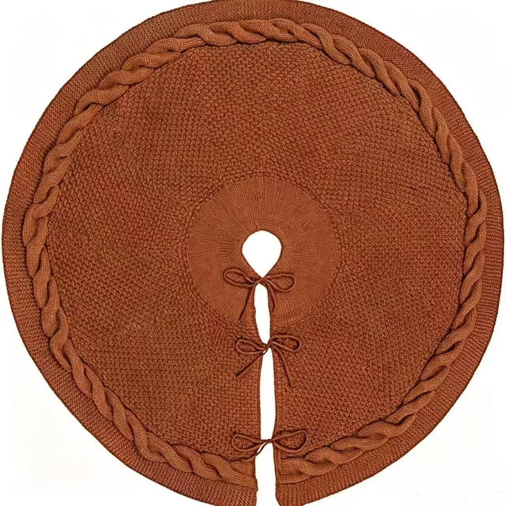 Rote und weiße gestrickte Weihnachtsbaumdecke Dekoration