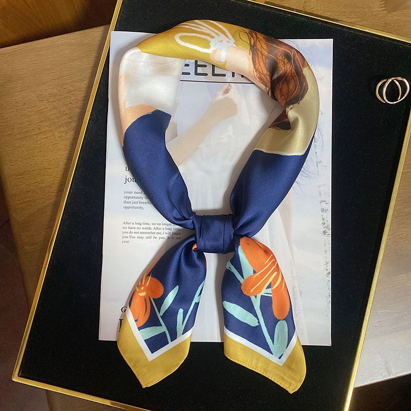 

Корейский маленький квадратный шарф: Женский весенне-летний незаменимый профессиональный декоративный галстук с цветочным принтом, универсальный шарф и шейный платок 70cm*70cm