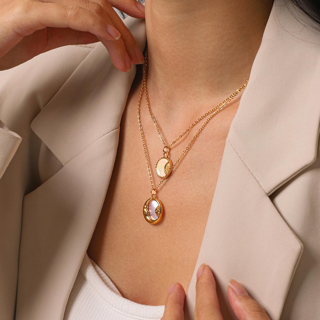 White Mother-of-Pearl Sun and Moon Necklace, Niche Light Luxury High-end, Non-fading, Versatile Clavicle Chain Jewelry