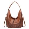 Cross-Border Retro Crossbady Handbag Women's New Fashion All-Match Underarm Bag Large Capacity Shoulder Tote Bag