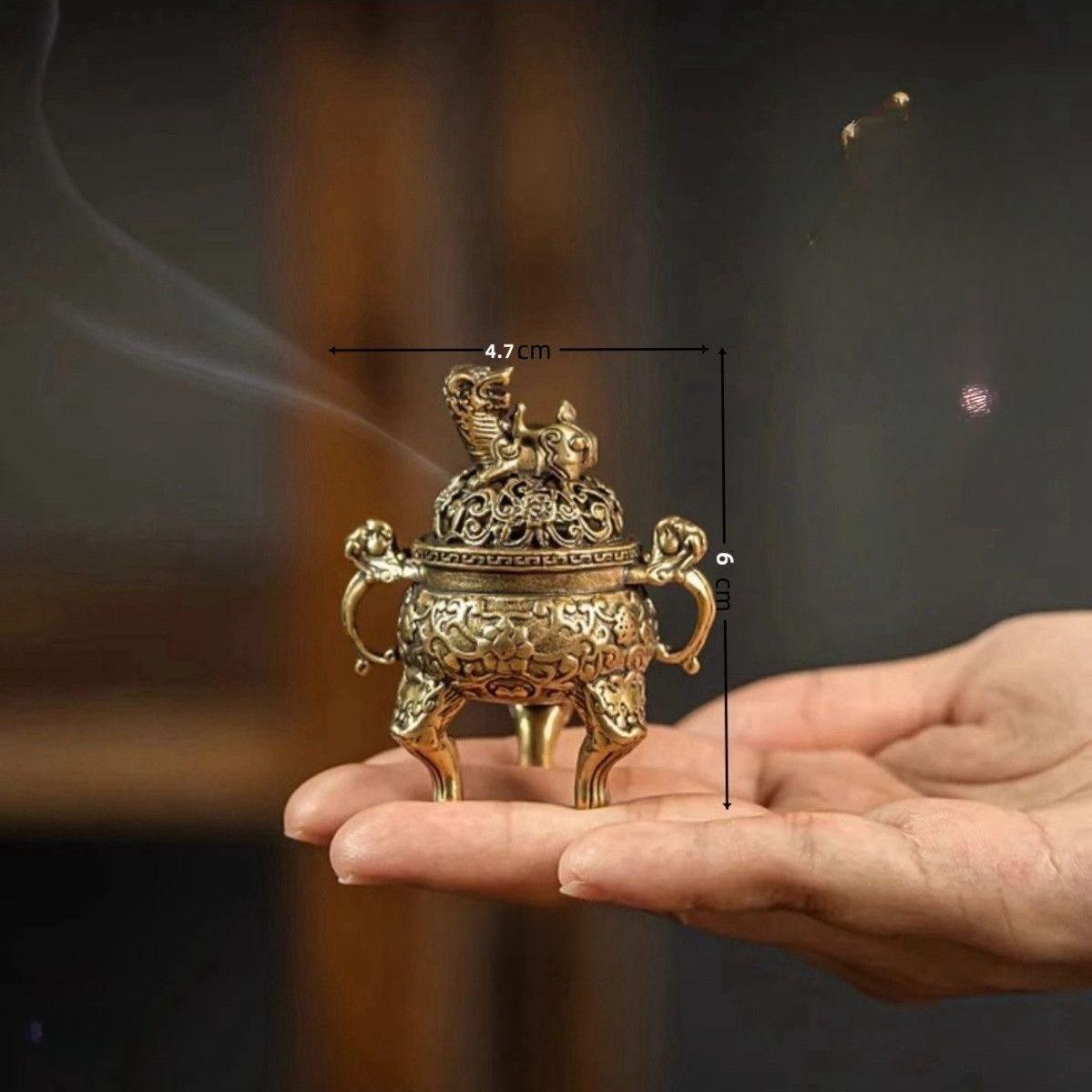

Brass Micro Incense Burner Wealth Vintage Copper Office Home Antiques Accessories Figurines Desktop Decorations Creative Gifts
