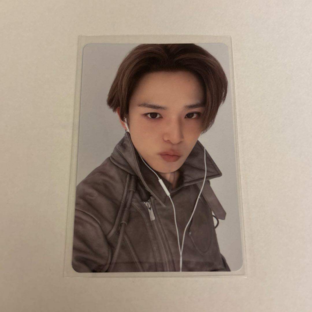 [USED] TREASURE Asahi EC Bonus Trading Card