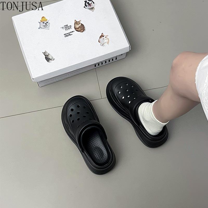 thick-soled hole shoes, outer bag head slippers, non-slip soft-soled height-enhancing women's shoes