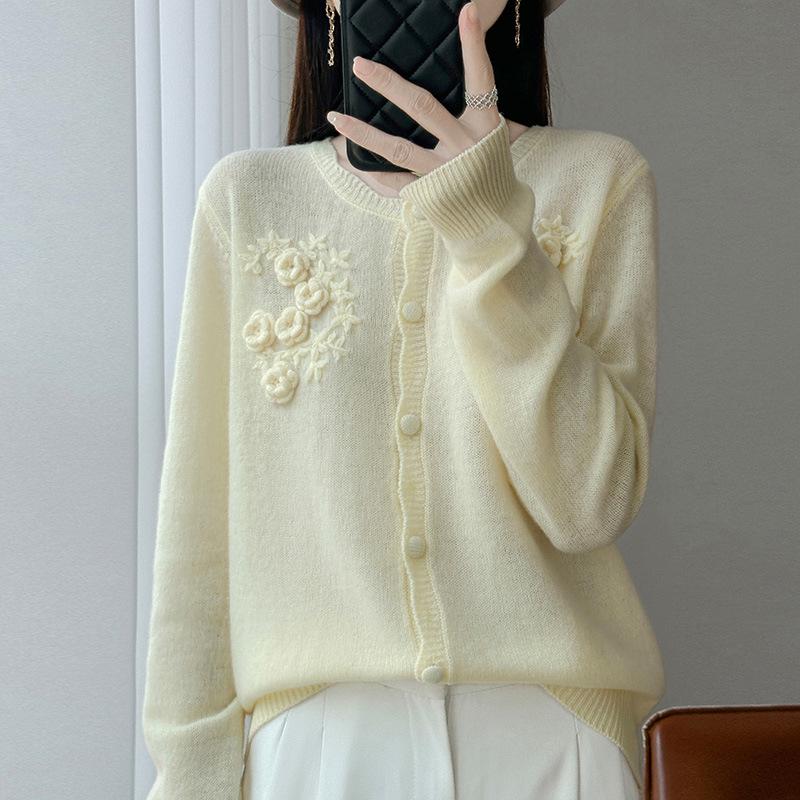 2025 Autumn French Chic 3D Round Neck Pure Wool Knit Cardigan