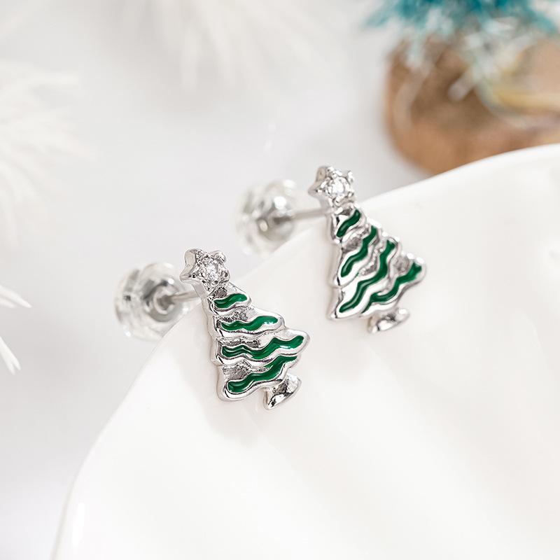 Exquisite and small Korean version of stud earrings for women, painted oil Christmas tree lady jewelry TikTok Christmas jewelry