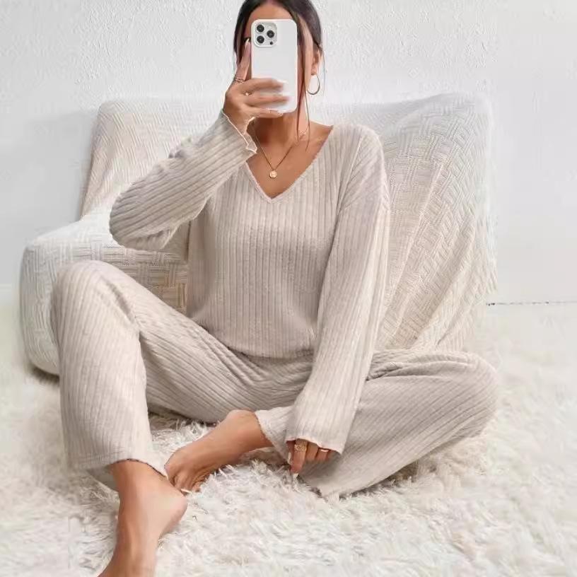 2025 Autumn/Winter Hot Selling Ribbed V-Neck Long Sleeve Brushed Casual Set for Women