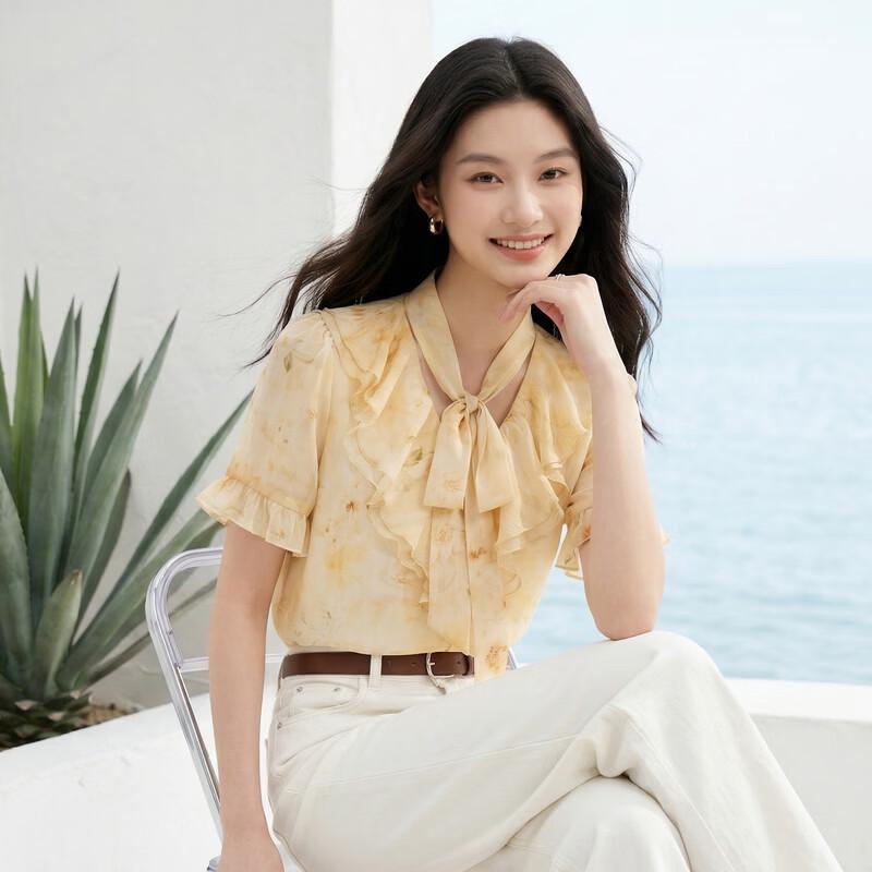 Women s Tie-Neck Ruffle Sleeve Printed Chiffon Blouse S