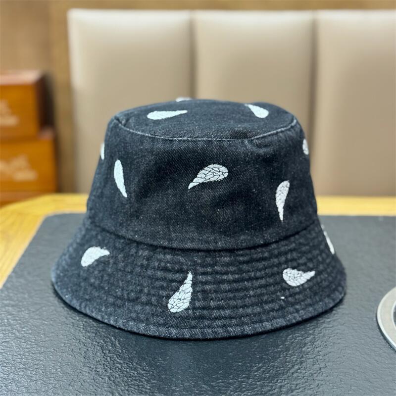 Vintage Paisley Denim Bucket Hat Women Men Washed Cotton Sun Protection Fisherman Cap Korean Style Outdoor Retro Basin Hat
