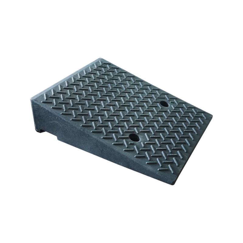 Rubber-Plastic Curb Ramp Mat 50x60x15CM