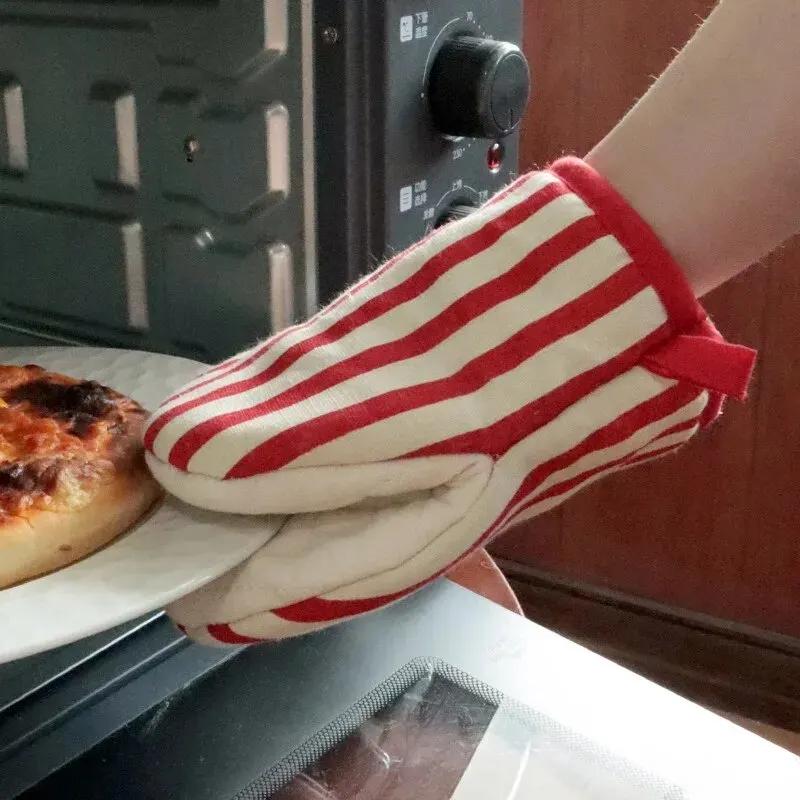 Style Polka Dot Heat-Resistant Oven Mitts for Home Use,Japanese Microwave Safe Gloves  kitchen gloves  heat resistant gloves