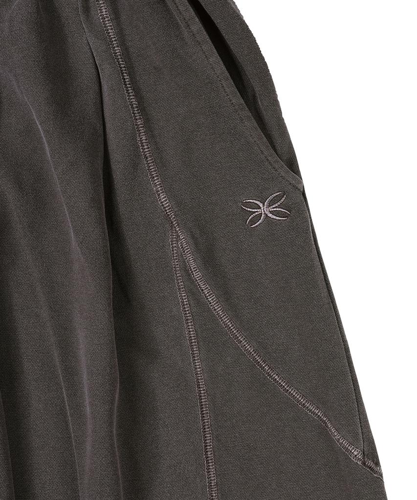 GAKKAI UNIONS One-Pleat Pigment Balloon Pants Brown