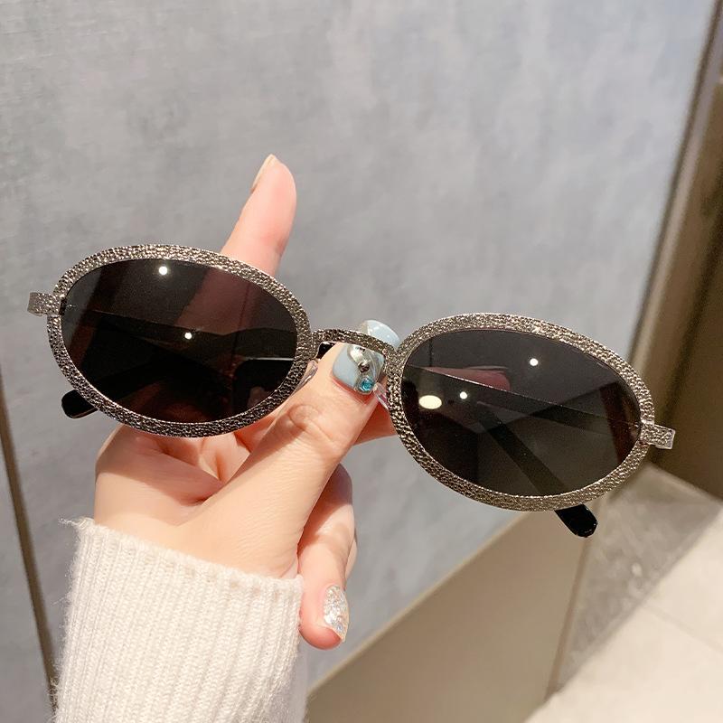 New Vintage Round Sunglasses for Women Men UV400 Protection Circular Eyewear Retro Style Unisex Fashion Glasses