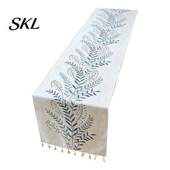 Corredor de Mesa Sofisticado, Corredor Bordado Floral, Elegante Cubierta de Comedor, Tela Decorativa Blanca Rústica Duradera con Borlas para