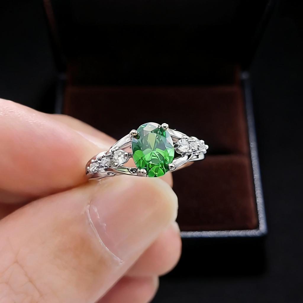 Jewelry Imitation Pigeon Blood Red 6 * 8Mm Oval Ruby Ring Light Luxury Premium Emerald Ring