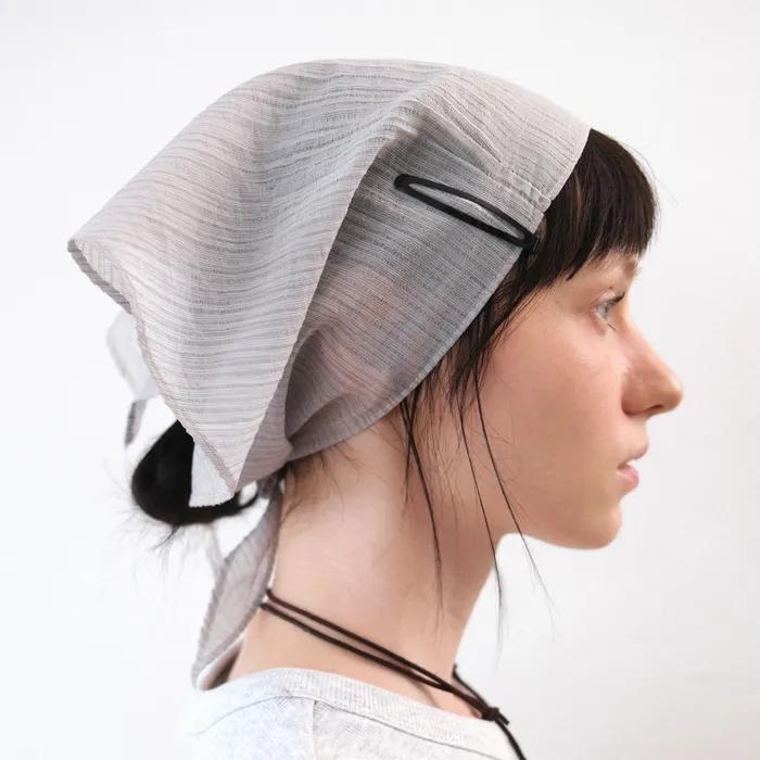 Page Stripe Pin-Tuck Scarf (light Grey)