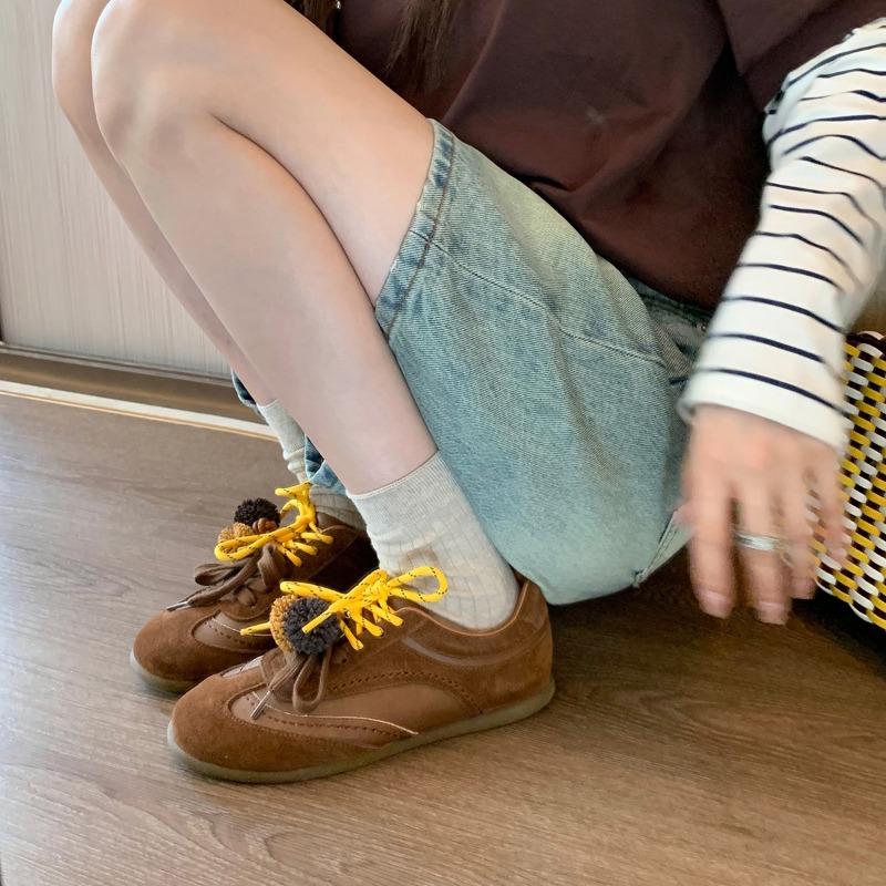 Inner height increase fashionable contrasting color board shoes women's round head pine cone fashion casual women's sports shoes