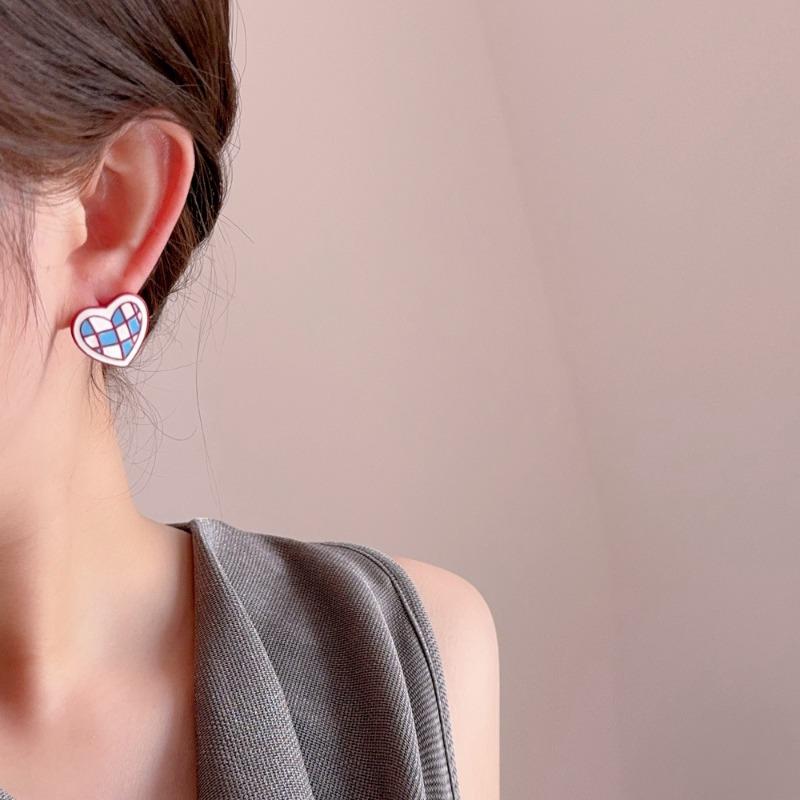 INS Stylish Statement Earrings For Women Multi Color Gridiron Plaid Enamel Metal Heart Shape Stud Casual Daily Fashion Jewelry