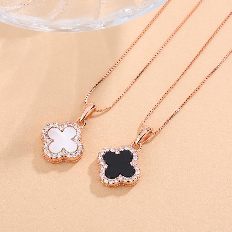 Agate Four-leaf Clover Pendant Necklace - Women's Luxury High-end Elegant Clavicle Chain Fashion Jewelry