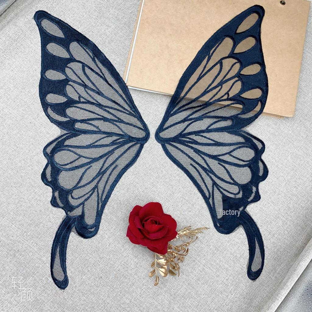 Blonde Mesh Sommerfuglvinge Ytelseskostyme med Brodert Livstykke