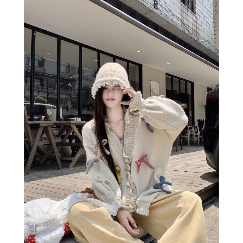 

Кардиган женский с отделкой бантом, с волнистым краем, V-образным вырезом, милый женский вязаный свитер, новый свободный женский осенний верхний слой One Size бежевый