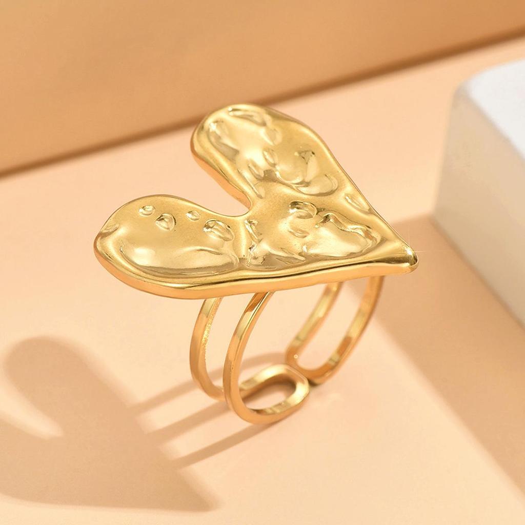 French Retro Adjustable Stainless Steel Heart Ring for Women - Exaggerated Heart Titanium Steel Jewelry