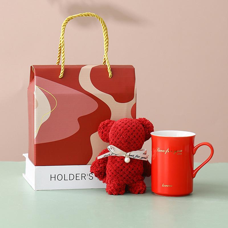 Exquisite ceramic cups, mugs, couples' cup sets, festive gifts, souvenirs, and store entry gifts